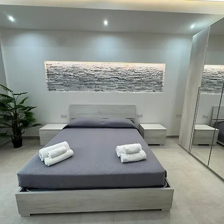 לינה וארוחת בוקר Charme House Giuan אלגהרו