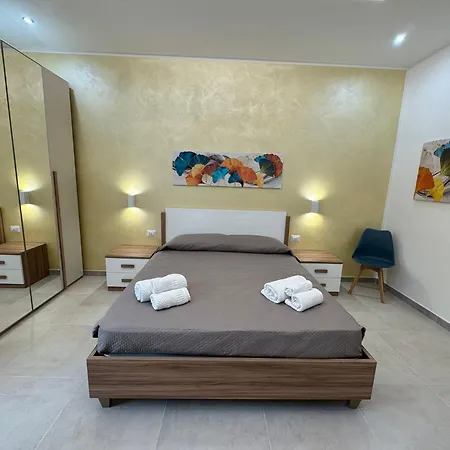 Charme House Giuan לינה וארוחת בוקר אלגהרו